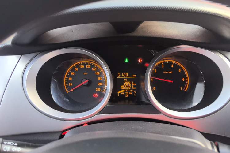 Used Brilliance H230 2012 1.5L Manual Comfort Edition Instrument Cluster