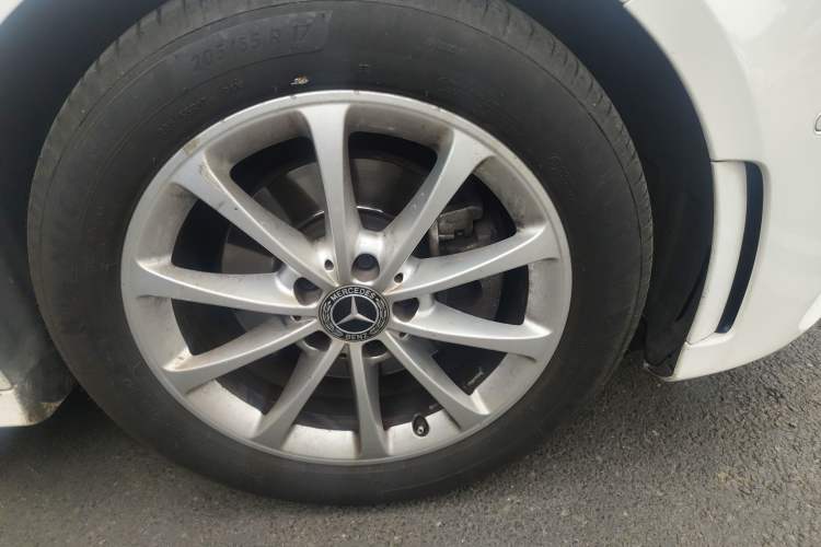 Used Mercedes-Benz A-Class 2021 A 200 L Sport Sedan Fashion Model