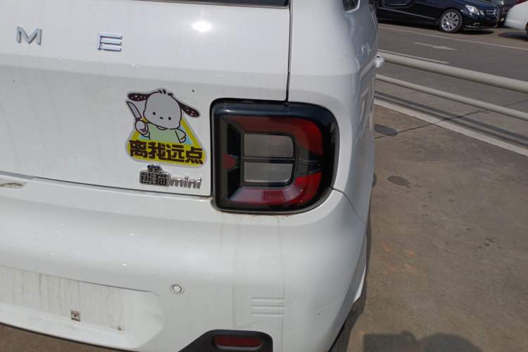 Used Geely Galaxy Panda 2023 Panda Mini 200km Endurance Bear Exterior 3