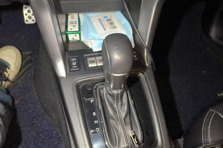 Used Subaru Forester 2013 2.5i Automatic Prestige Edition Gear Lever