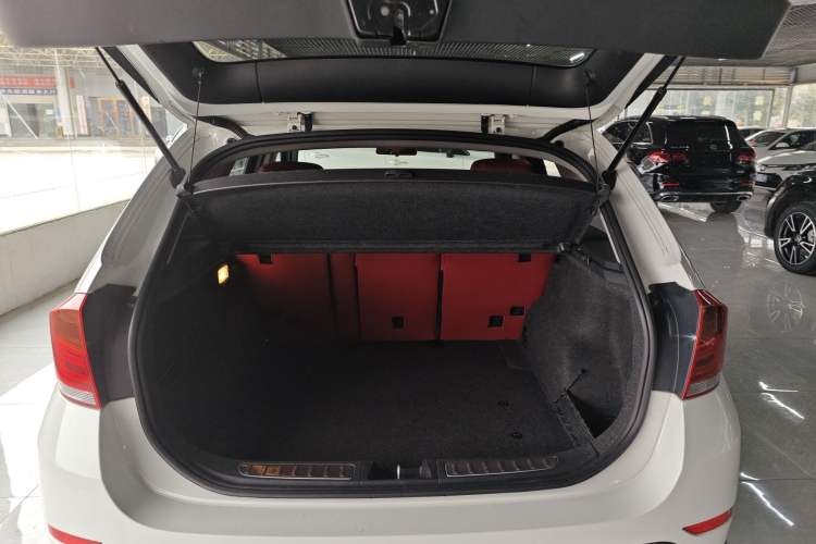 Used BMW X1 2014 sDrive18i Fashion Model
