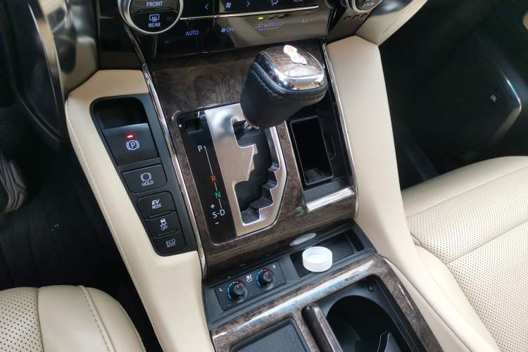 Used Toyota Alphard 2019 Dual-Engine 2.5L Prestige Edition Gear Lever