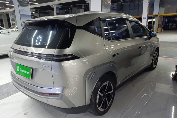 Used AION Y 2023 Plus 510 Smart Edition