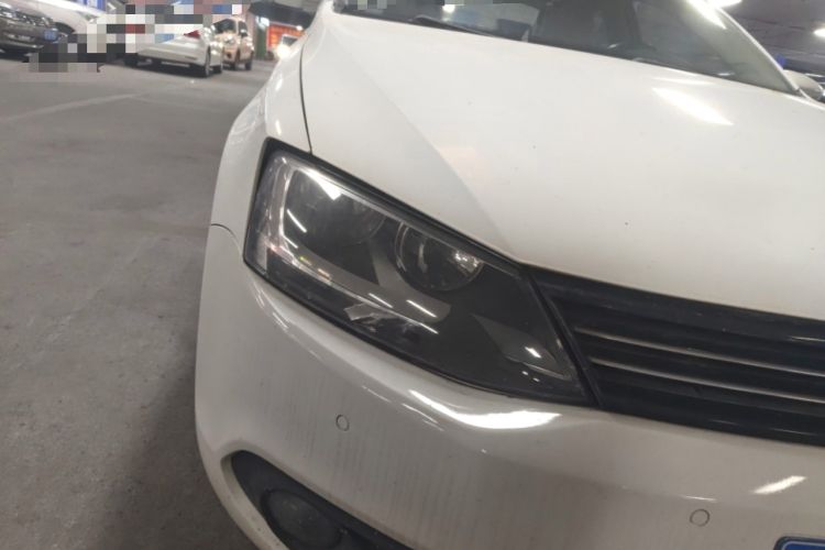 Used Volkswagen Sagitar 2012 1.8TSI Automatic Flagship Edition Right Front Headlight