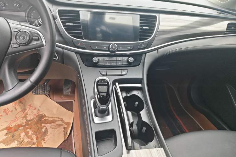 Used Buick LaCrosse 2021 552T Luxury Version Audio And AC Panel