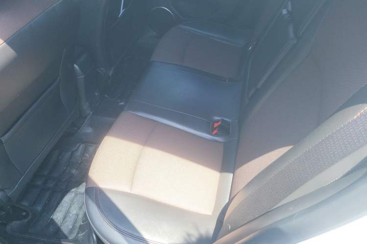 Used Chevrolet Cruze 2013 Hatchback 1.6L Automatic Luxury Model