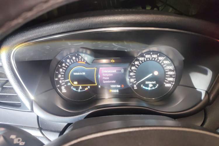 Used Lincoln MKC 2017 2.0T Two-Wheel Drive Deluxe Edition Instrument Cluster