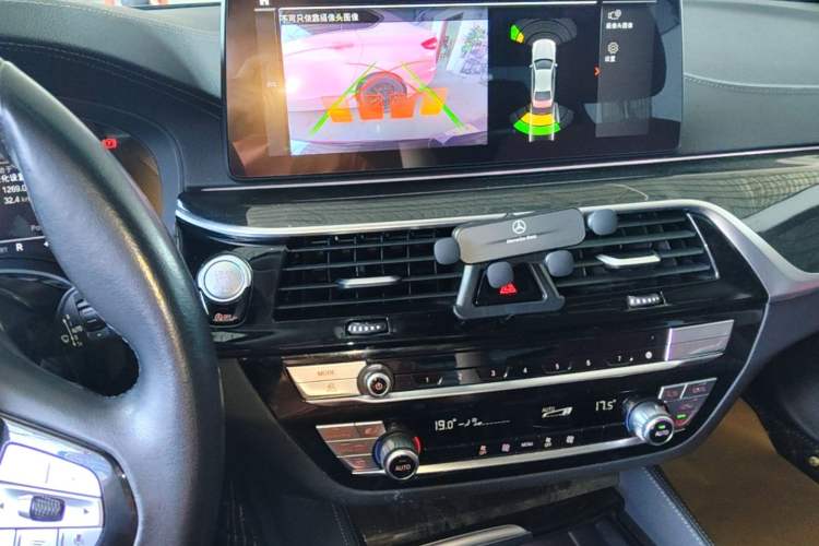 Used BMW 5 Series 2022 Second Facelift 525Li Luxury Package