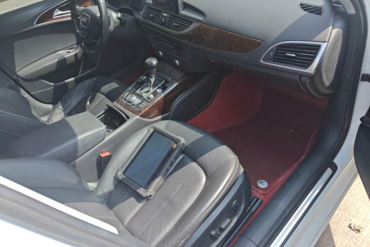 Used Audi A6L 2015 30 FSI Millionth Anniversary Comfort Model Right Front Seat