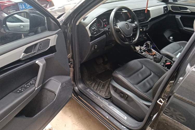 Used Volkswagen Tayron 2020 330TSI Two-Wheel Drive Luxury Smart Connectivity Version Driver Seat