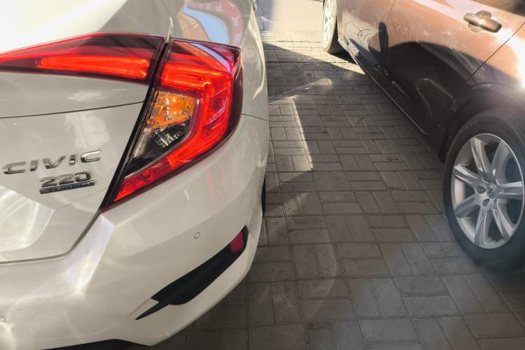 Used Honda Civic 2016 220TURBO CVT Luxury Edition