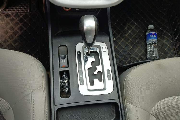 Used Bestune X80 2013 2.0L automatic comfort version