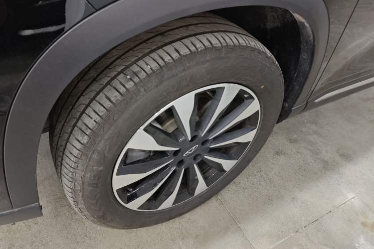 Used Chery Tiggo 8 PLUS 2025 290TGDI DCT Luxury 5-Seater
