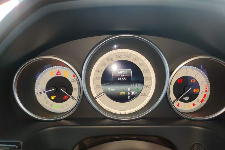 Used Mercedes-Benz E-Class 2015 Restyled E 260 L Sport Edition