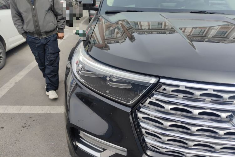 Used Ford Explorer 2020 EcoBoost 285 4x4 Titanium Edition 7-Seater