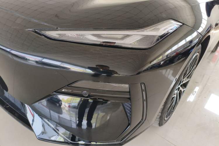 Used Geely Galaxy E8 2024 620 km All-Wheel-Drive Starship Performance Edition
