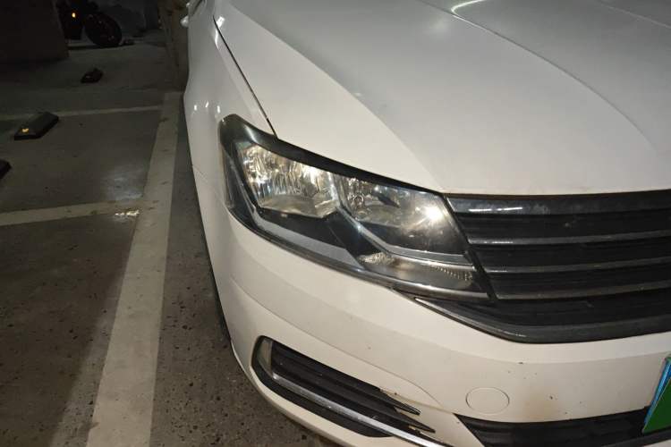 Used Volkswagen Lavida 2019 Lavida Start 1.5L Automatic Comfort Edition China VI Standard Right Front Headlight