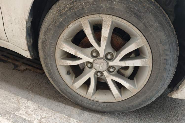 Used Mitsubishi Lancer Fortis 2013 1.6L Manual Comfort Model