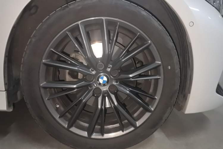 Used BMW 3 Series 2023 325Li M Sport Night Edition Package
