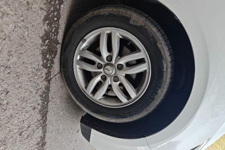 Used Luxgen S3 2016 1.6L Manual Smart Edition