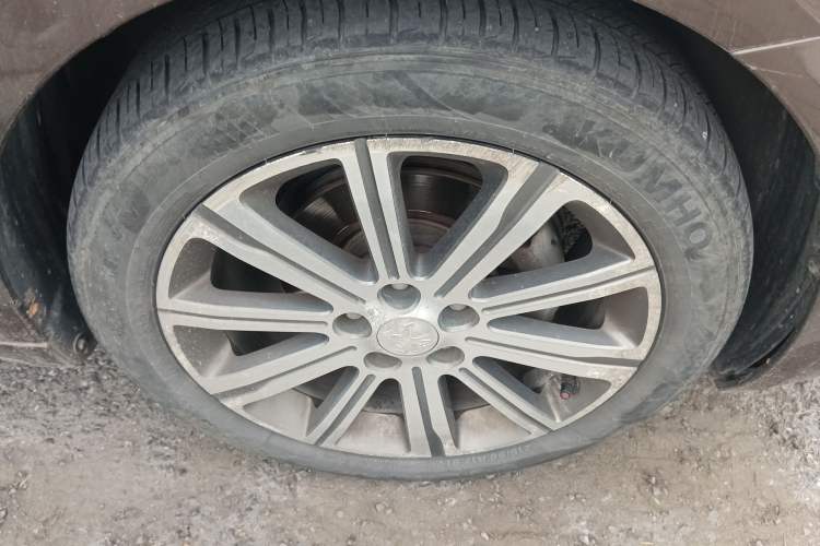 Used Peugeot 408 2014 1.8L Automatic Luxury Edition
