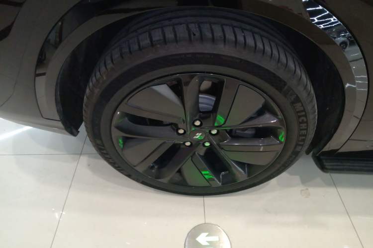 Used Li Auto L8 2024 Ultra Model