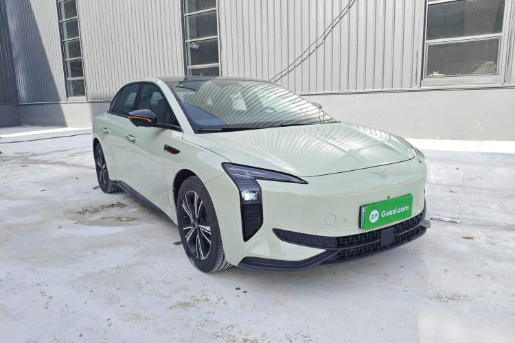 Used Hongqi EH7 2024 690 Pro
