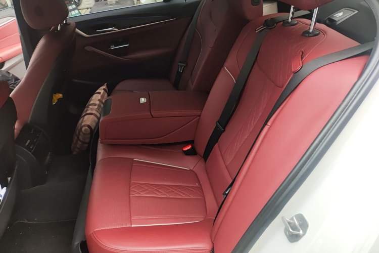 Used BMW 5 Series 2022 530Li Leading Model M Sport Package
