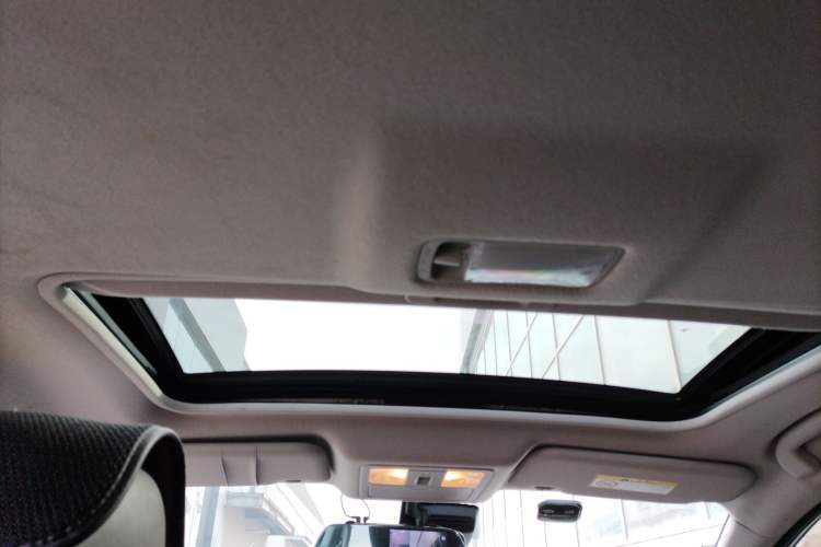 Used Nissan Tiida 2019 1.6L CVT Smart Enjoyment Version China VI Standard