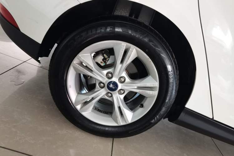 Used Ford Focus 2018 Hatchback Classic 1.6L Automatic Comfort Plus SmartDrive Edition