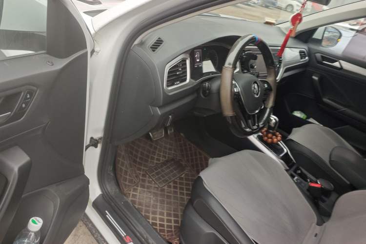 Used Volkswagen T-ROC 2020 280TSI DSG Two-Wheel-Drive Elite Version