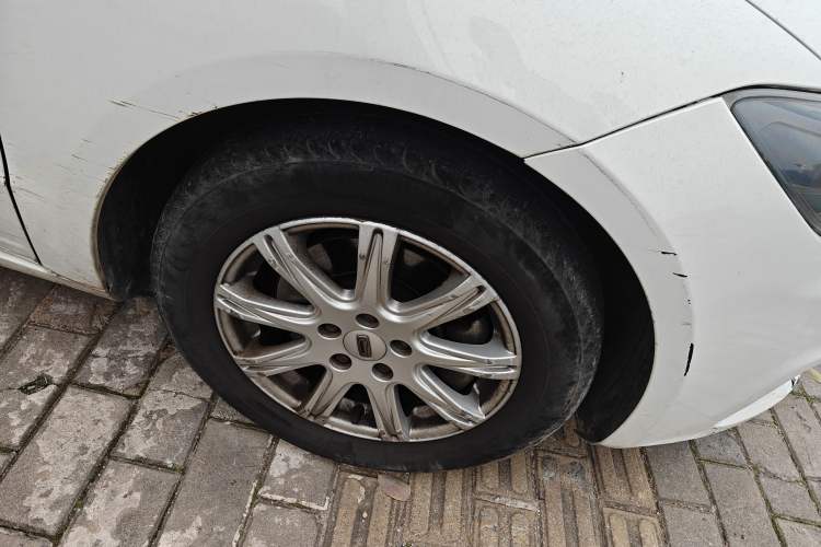 Used Qoros 3 2018 Sedan 1.6L Automatic Leading Model