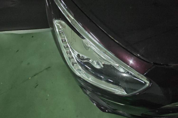 Used DS 5 2014 1.6T Luxury Edition THP160 Right Front Headlight