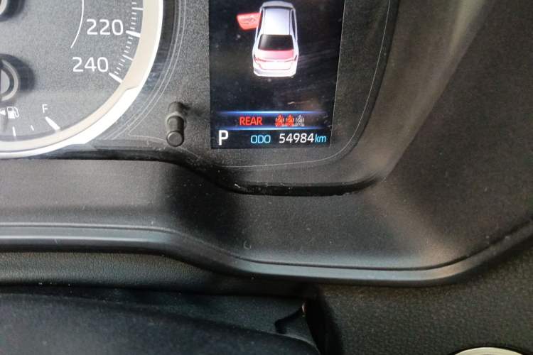 Used Toyota Corolla 2021 1.2T S-CVT Elite PLUS Edition Odometer Close Up