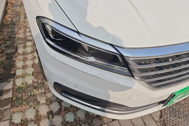 Used Volkswagen Lavida 2021 280TSI DSG Luxury Edition
