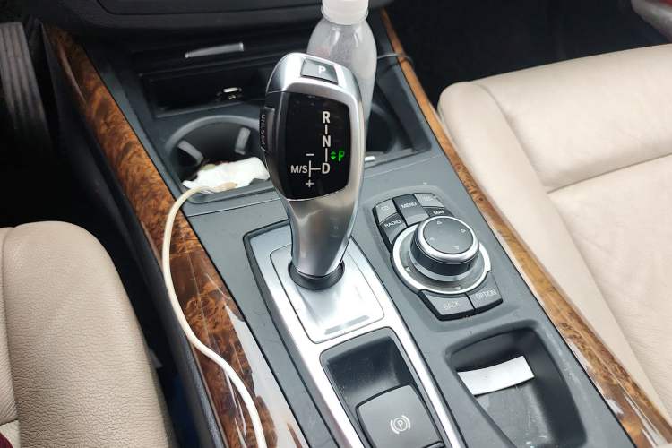 Used BMW X5 2011 xDrive35i Luxury Model
