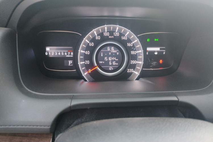 Used Honda Odyssey 2015 Updated Version 2.4L Smart Edition
