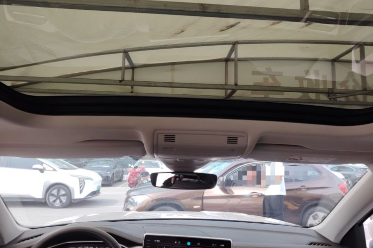 Used Volkswagen Tayron 2023 Revised Version 380TSI All-Wheel Drive R-Line High-Energy Edition Headliner