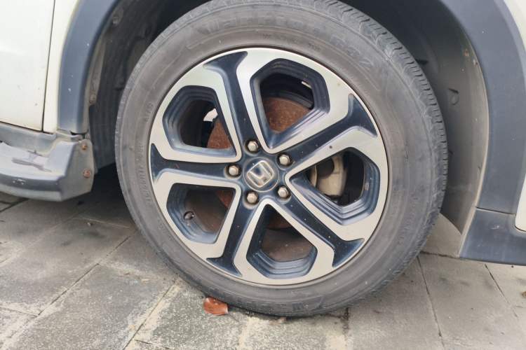 Used Honda XR-V 2015 1.8L EXi CVT Comfort Version Right Front Wheel Hub