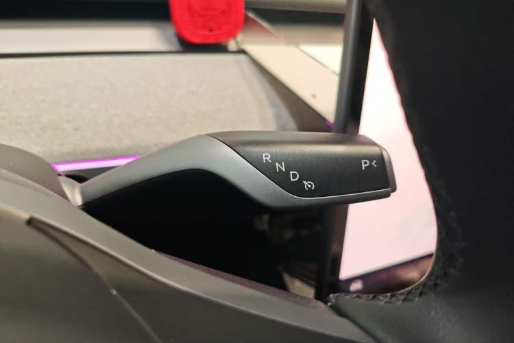 Used Tesla Model Y 2022 Rear-Wheel-Drive Version