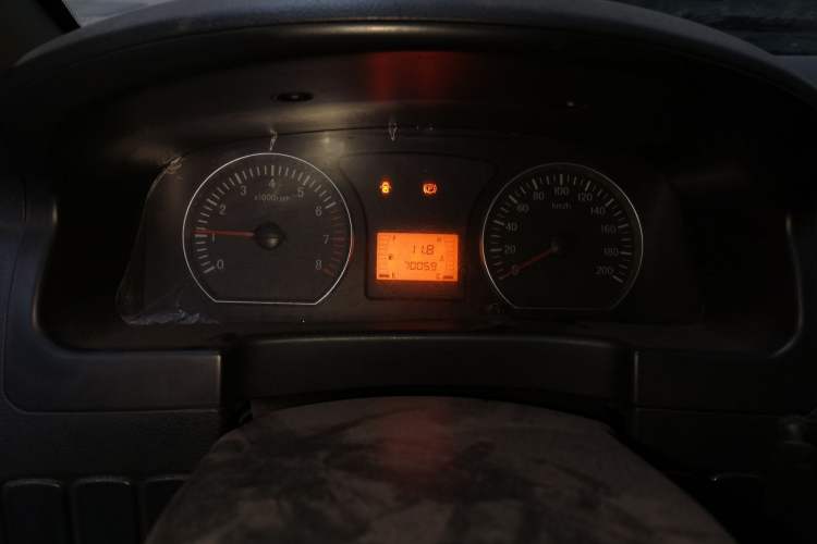 Used FORTHING Lingzhi 2016 M3L 1.6L 7-Seater Comfort Model