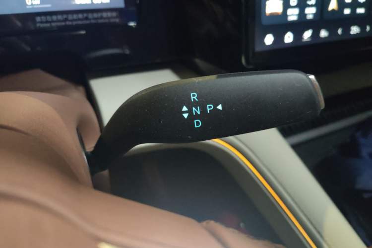 Used BYD Xia 2025 DM-i 1.5T 180km Beyond Edition
