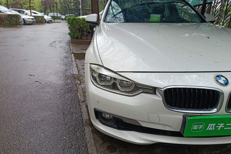 Used BMW 3 Series 2017 320Li Fashion Model Right Front Headlight