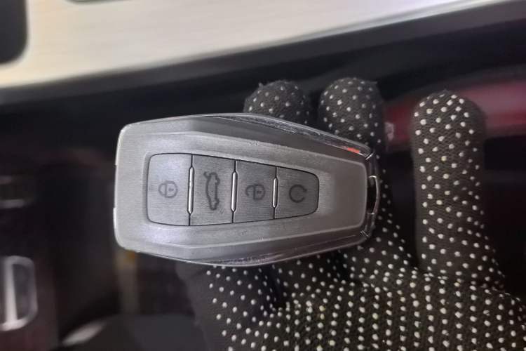 Used Geely Auto Coolray 2019 Sport Version 260T DCT Explorer China VI Standard Vehicle Key