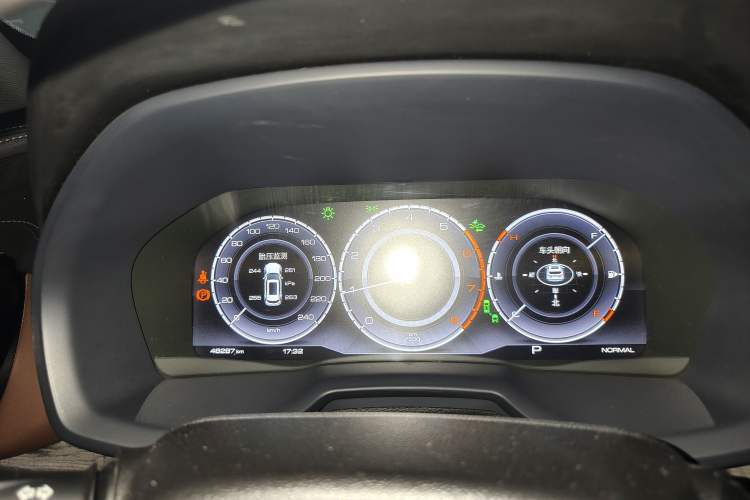 Used Wey VV7 2019 Upgraded Model 2.0T Flagship Version China V Standard Instrument Cluster