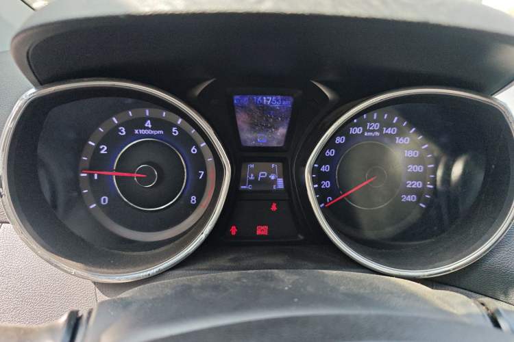 Used Hyundai Elantra (5th Generation / Langdong) 2012 1.6L Automatic Prestige Model Instrument Cluster