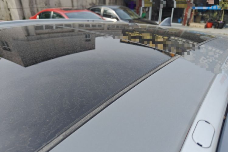 Used Honda Vezel 2015 1.8L CVT 2WD Luxury Model Roof