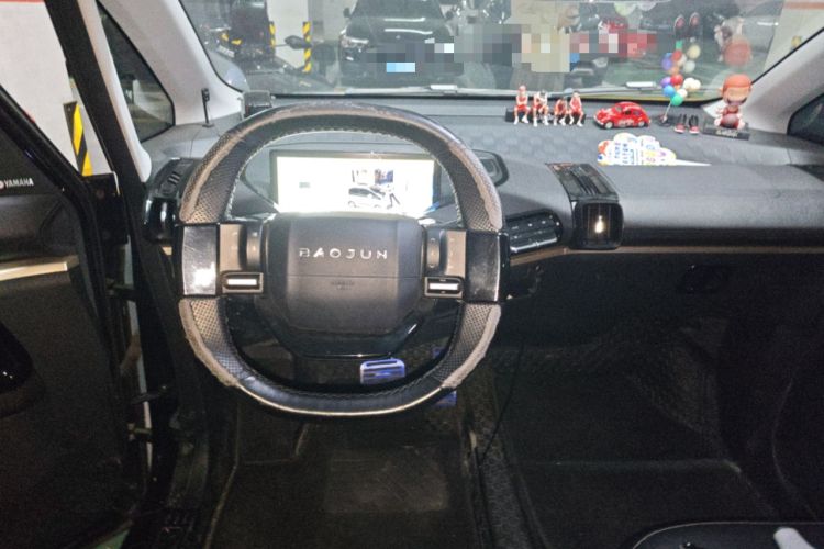 Used Baojun KiWi EV 2021 Artist Model Ternary Lithium Steering Wheel