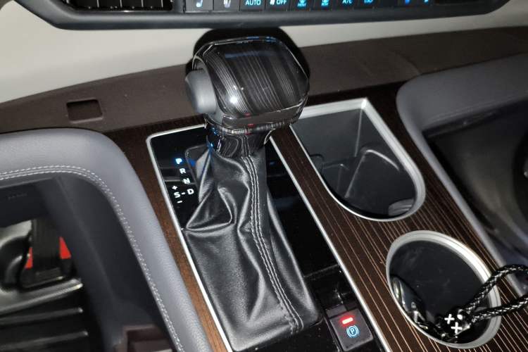 Used Toyota SIENNA 2021 2.5L Hybrid Comfort Edition