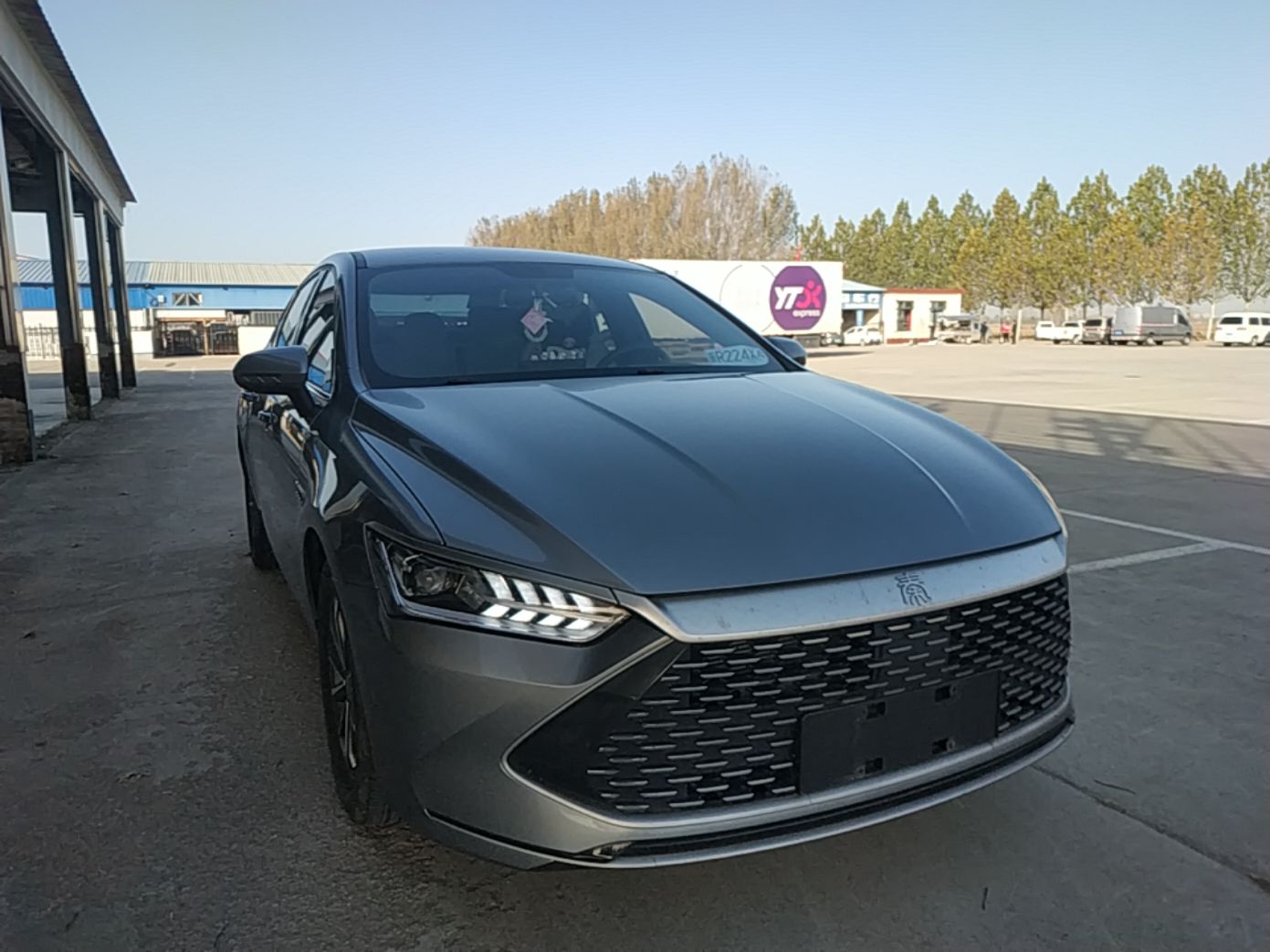 BYD Qin PLUS 2023 Champion Edition DM-i 55KM Leading Model — снимка 3